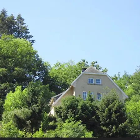 La Des Hauts Chenes