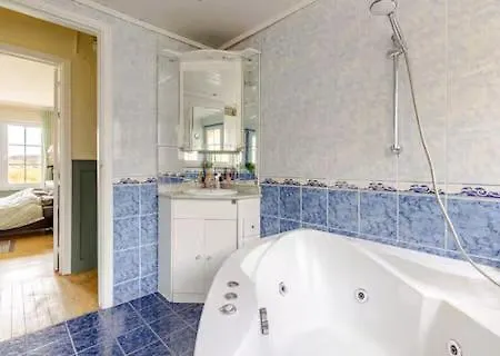 Holiday home La Des Hauts Chenes *