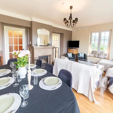 La Des Hauts Chenes Holiday home *